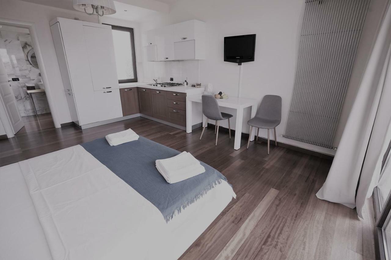 City Center Premium Apartments Bükreş Dış mekan fotoğraf