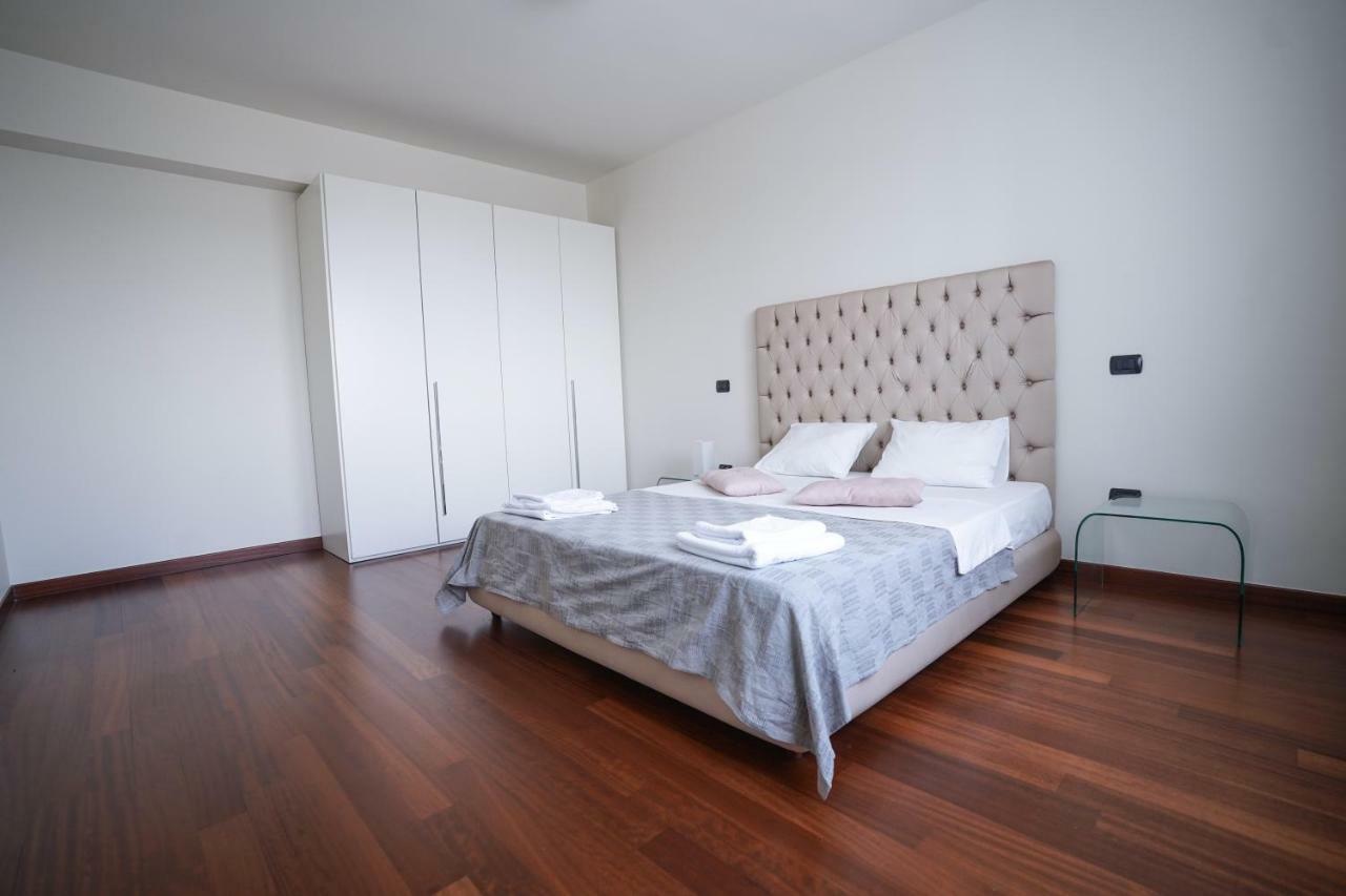 City Center Premium Apartments Bükreş Dış mekan fotoğraf
